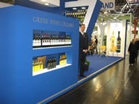 Stand der Weinkellerei Kourtakis